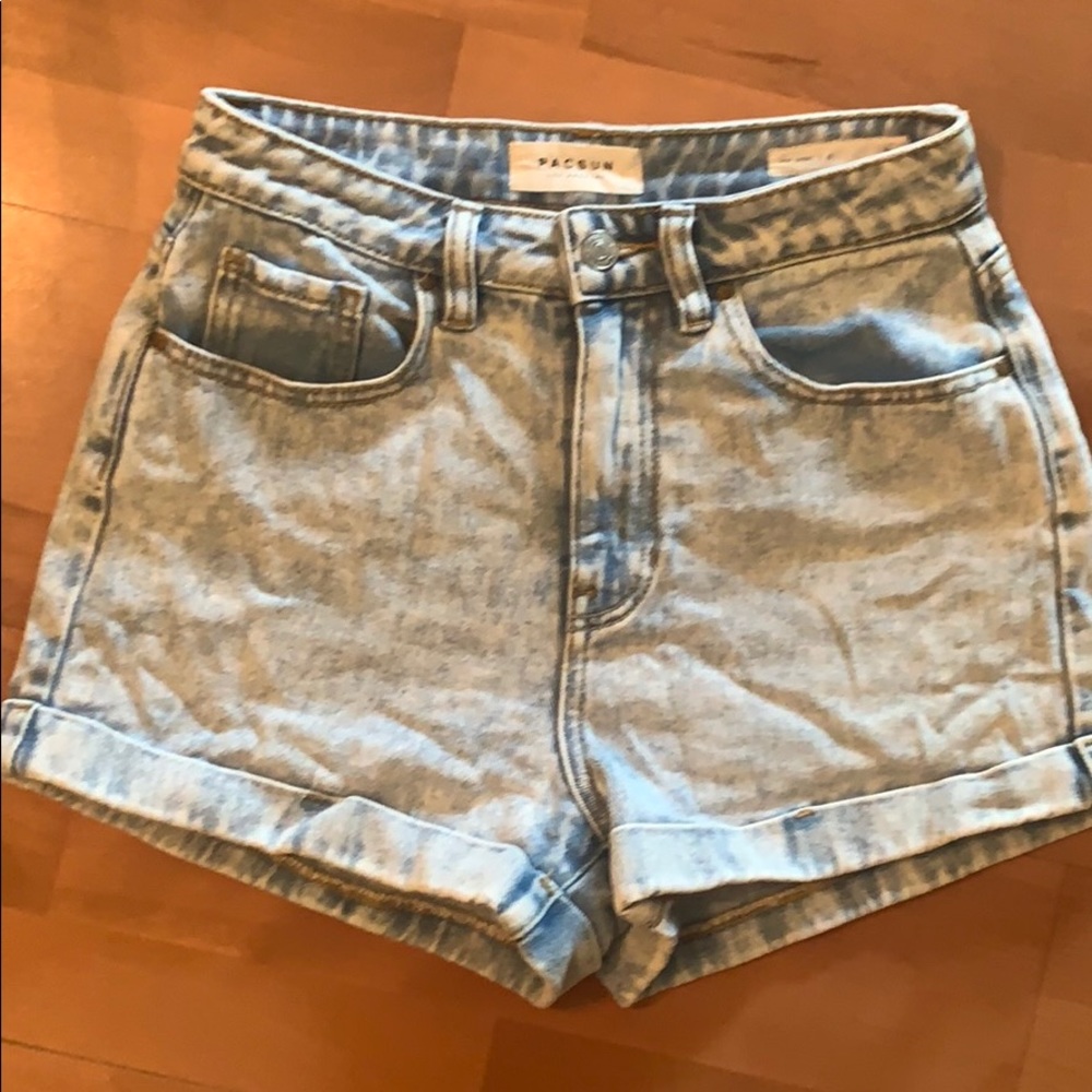 PacSun Acid washed mom shorts